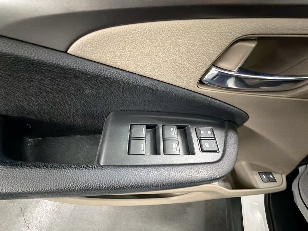 Used 2018 Honda Pilot EX-L image 23