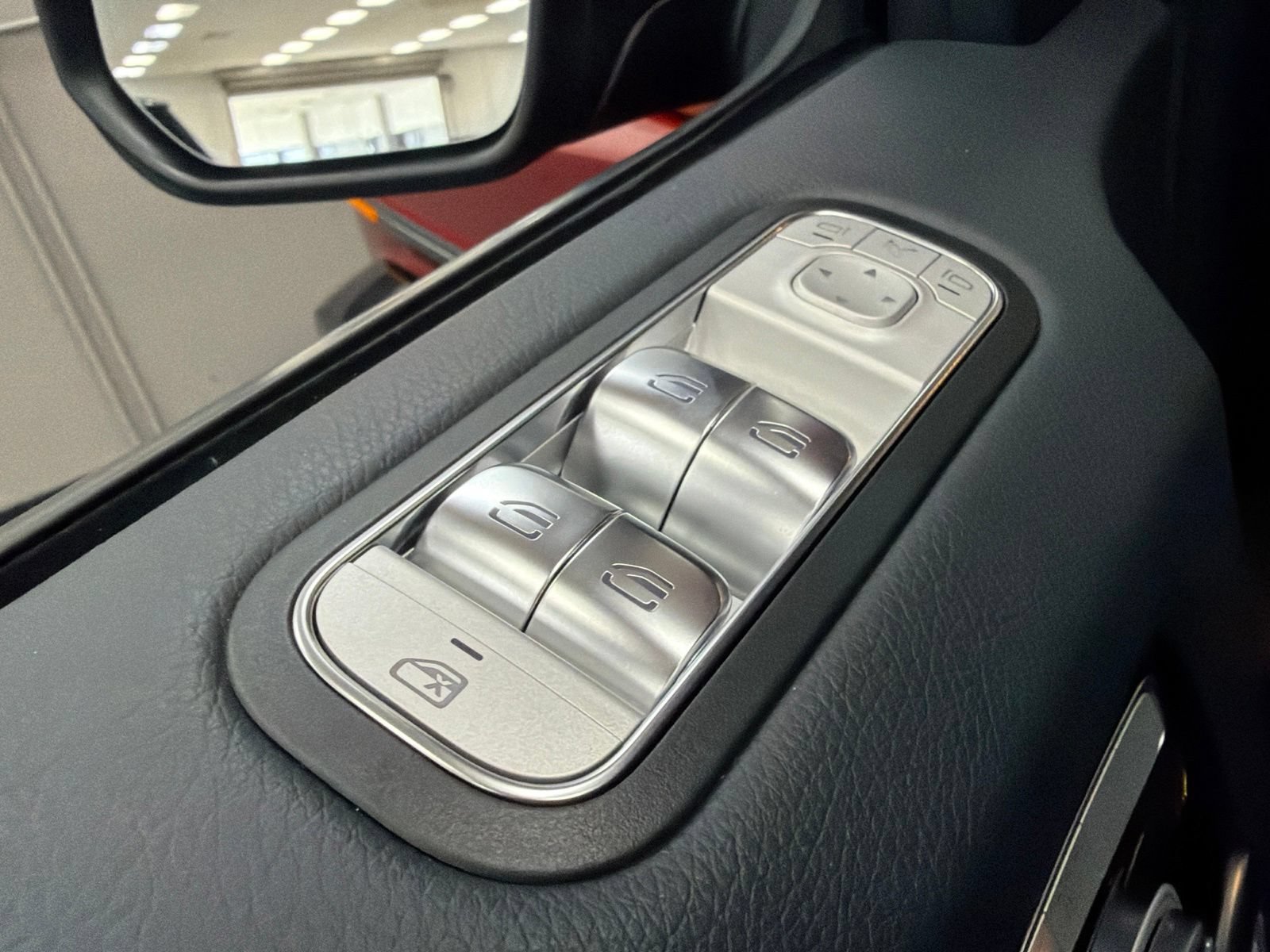 Used 2025 Mercedes-Benz G 580 w/ EQ Technology image 20
