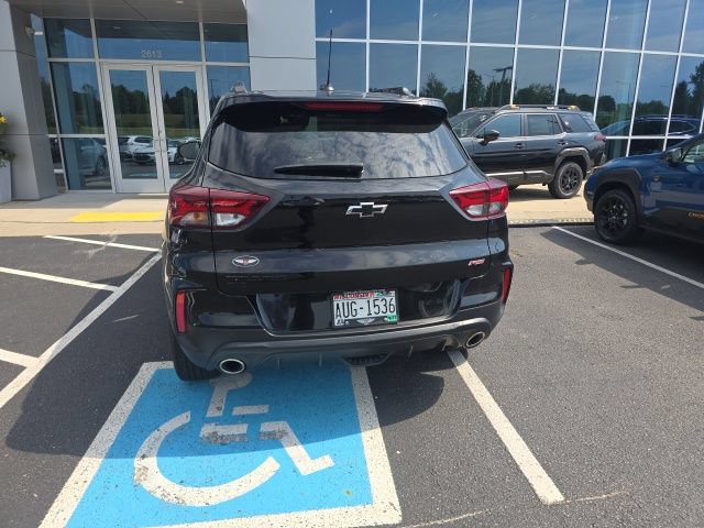 Used 2023 Chevrolet TrailBlazer RS w/ Sun and Liftgate Package AWD/4WD image 9