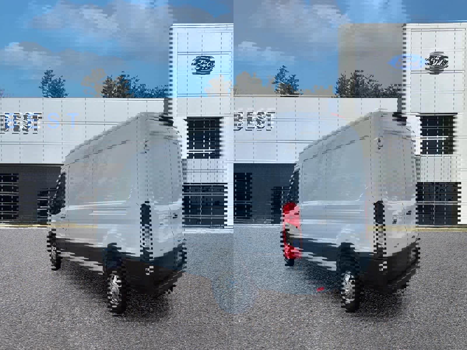 Used 2023 Ford Transit 250 Medium Roof AWD image 2