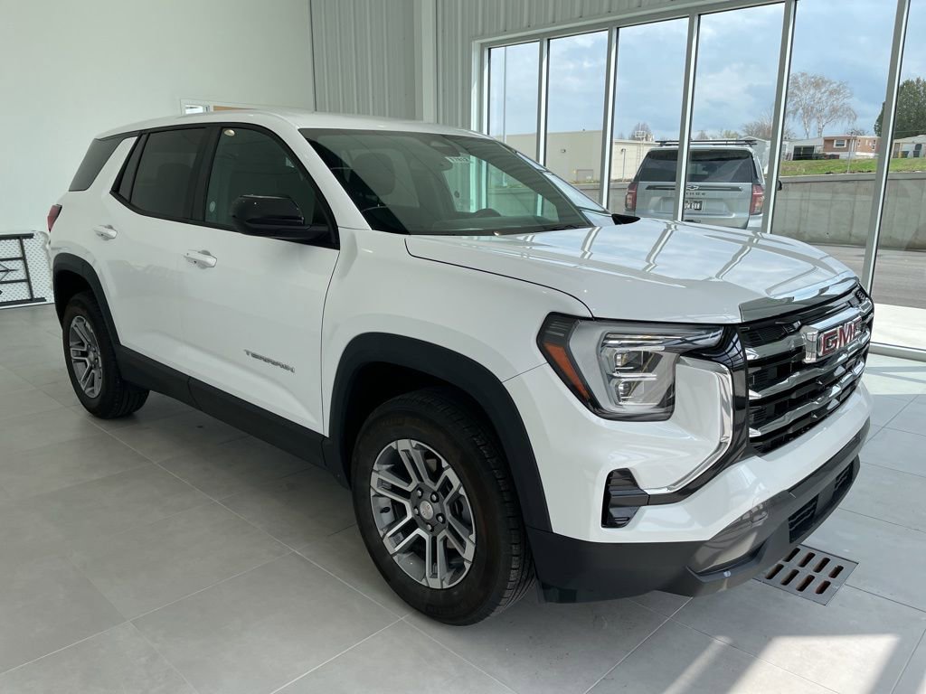 Used 2025 GMC Terrain Elevation AWD/4WD image 7