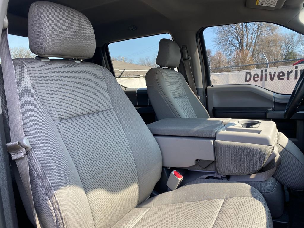 Used 2016 Ford F150 XLT w/ XTR Package image 18