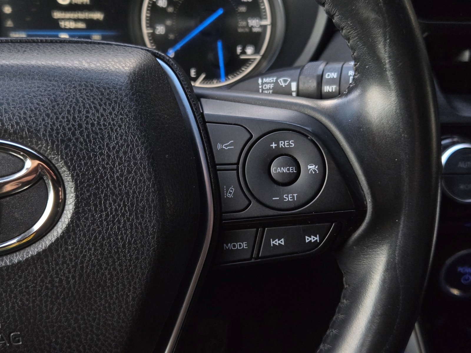 Certified 2021 Toyota Venza XLE image 19