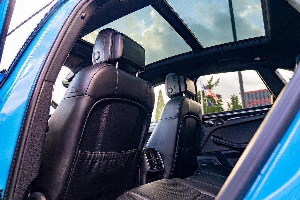 Used 2017 Porsche Macan S AWD/4WD image 30
