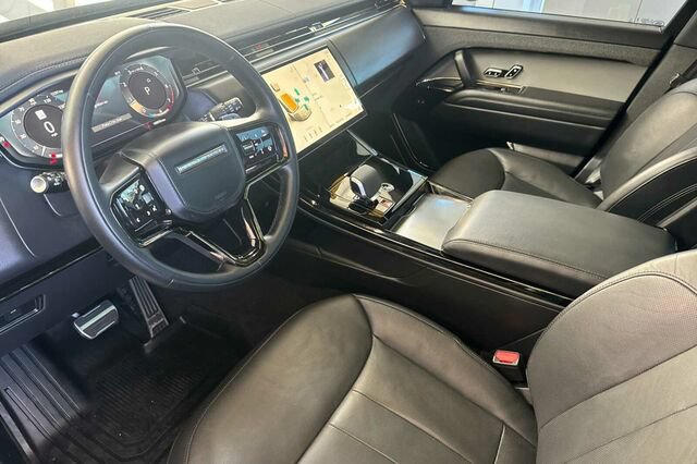 Used 2024 Land Rover Range Rover Sport Dynamic SE AWD/4WD image 10