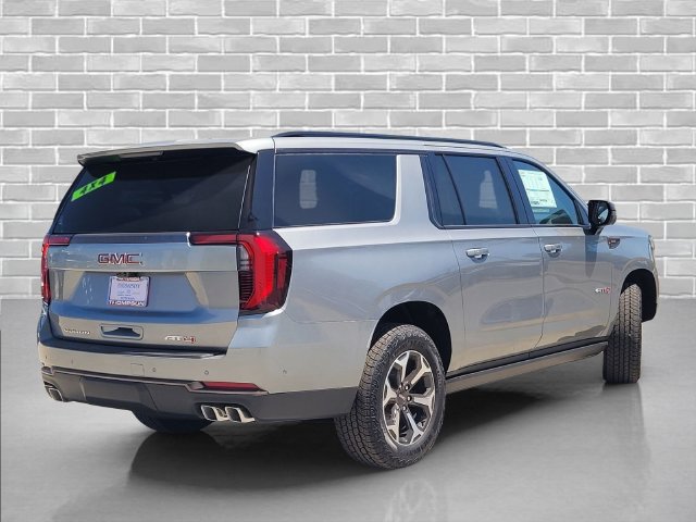 New 2026 GMC Yukon XL AT4 Ultimate w/ LPO, Floor Liner Package AWD/4WD image 5