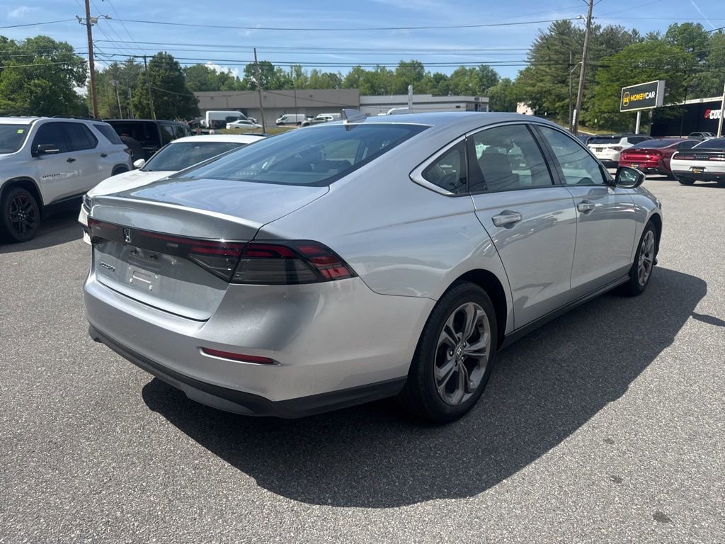 Used 2024 Honda Accord EX image 6