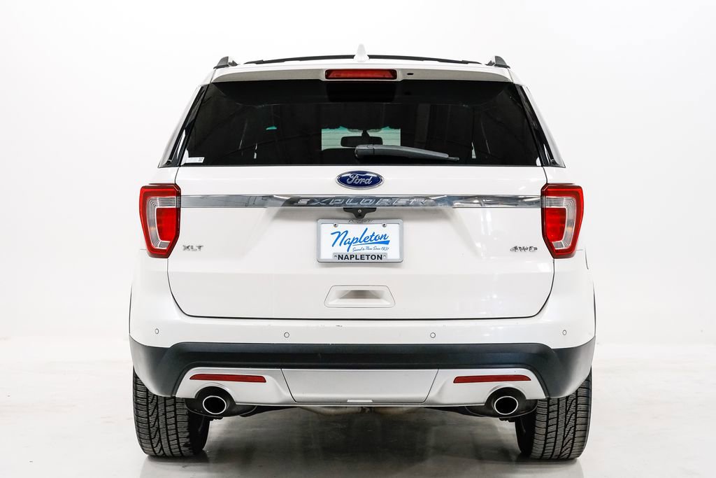 Used 2017 Ford Explorer XLT w/ Equipment Group 202A image 35
