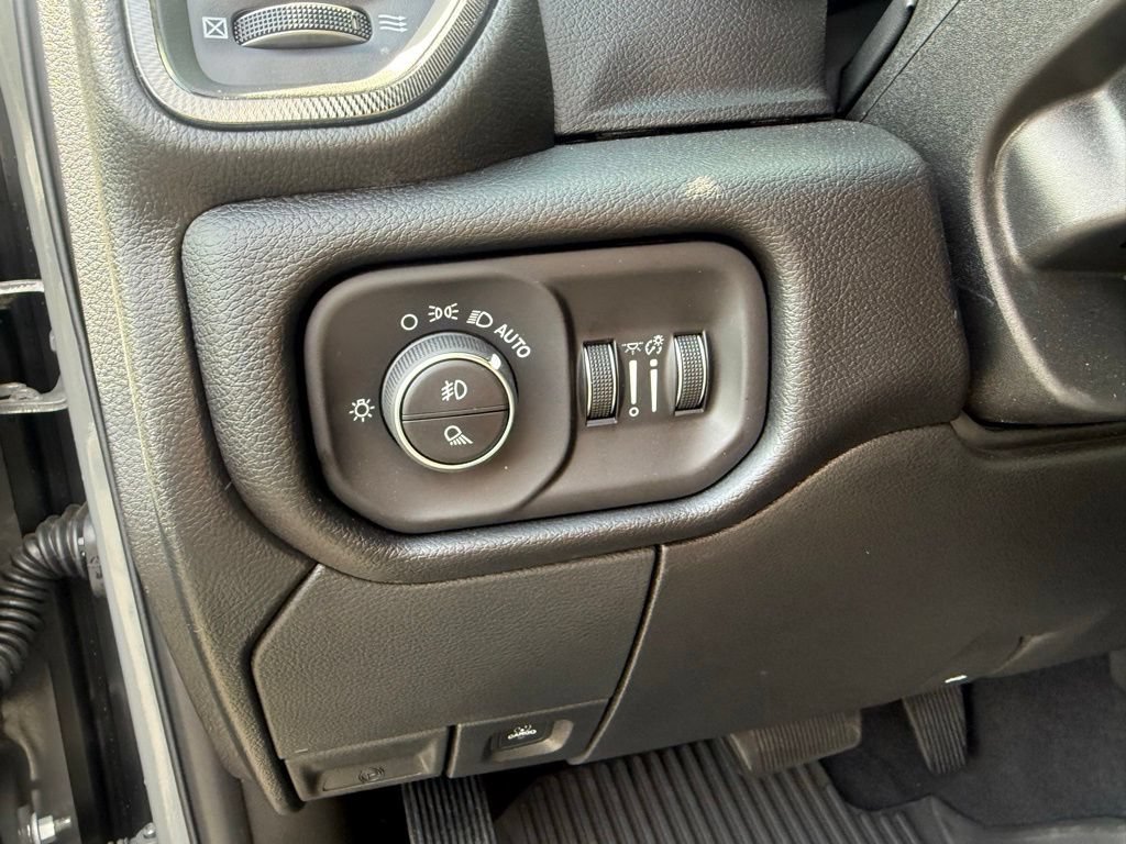 New 2026 RAM 2500 Rebel w/ Rebel Level 2 Equipment Group AWD/4WD image 15