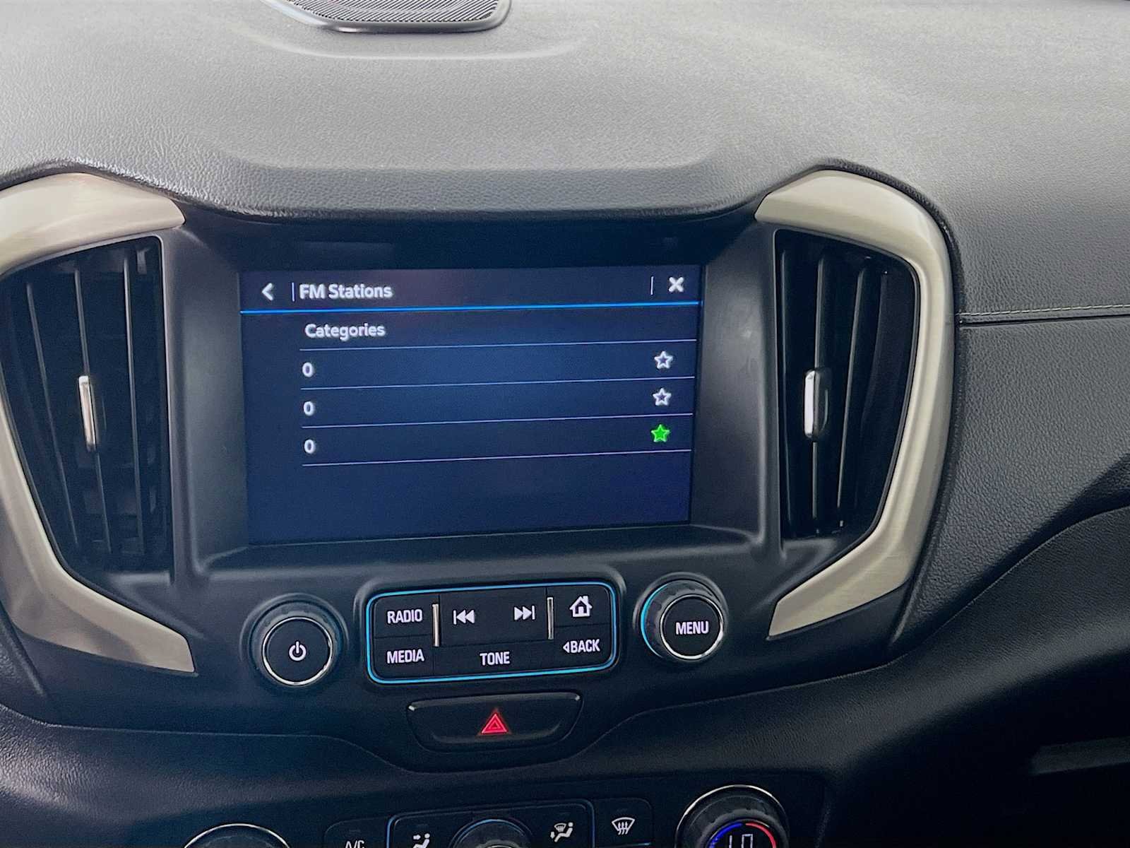 Used 2018 GMC Terrain Denali w/ Advanced Safety Package AWD/4WD image 13