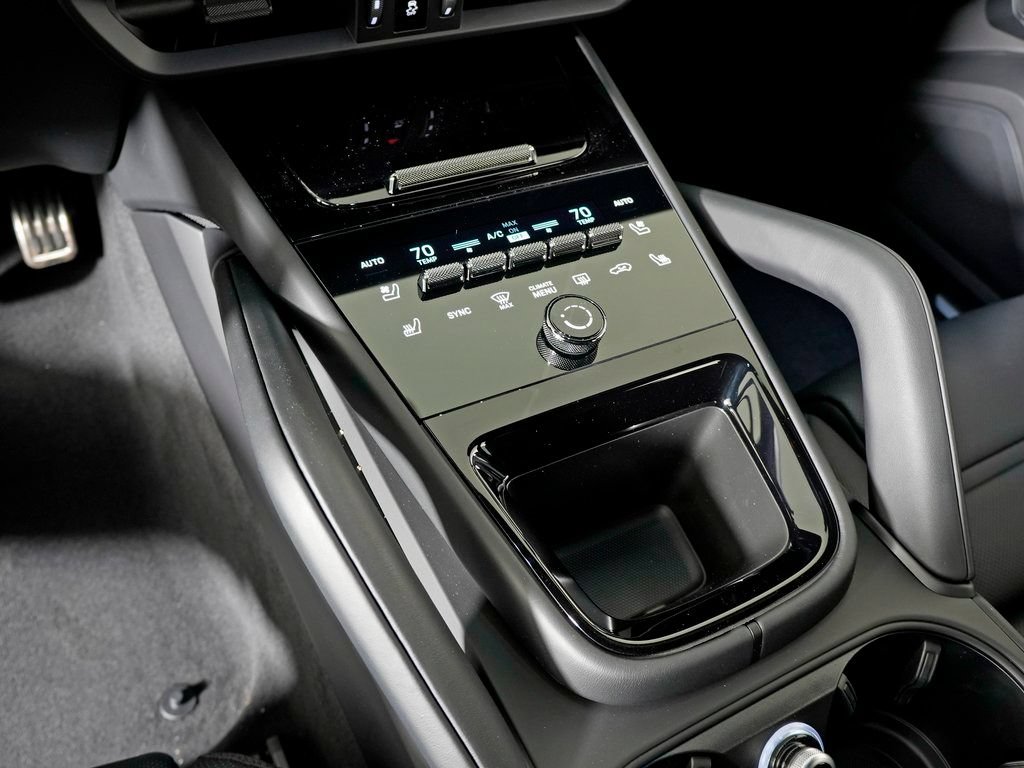 Certified 2026 Porsche Cayenne S AWD/4WD image 31