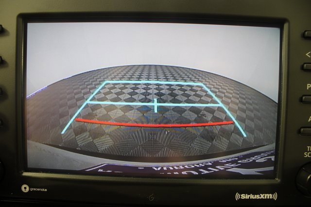 Used 2021 Toyota RAV4 XLE Premium image 3