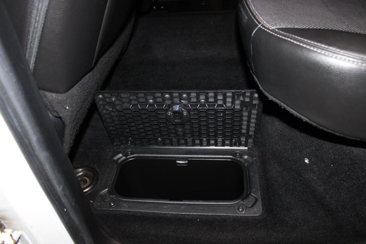 Used 2014 RAM 3500 Laramie w/ Convenience Group image 14