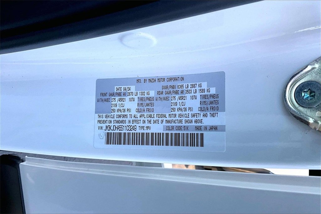 Certified 2025 MAZDA CX-70 Plug-In Hybrid w/ Premium Pkg image 17