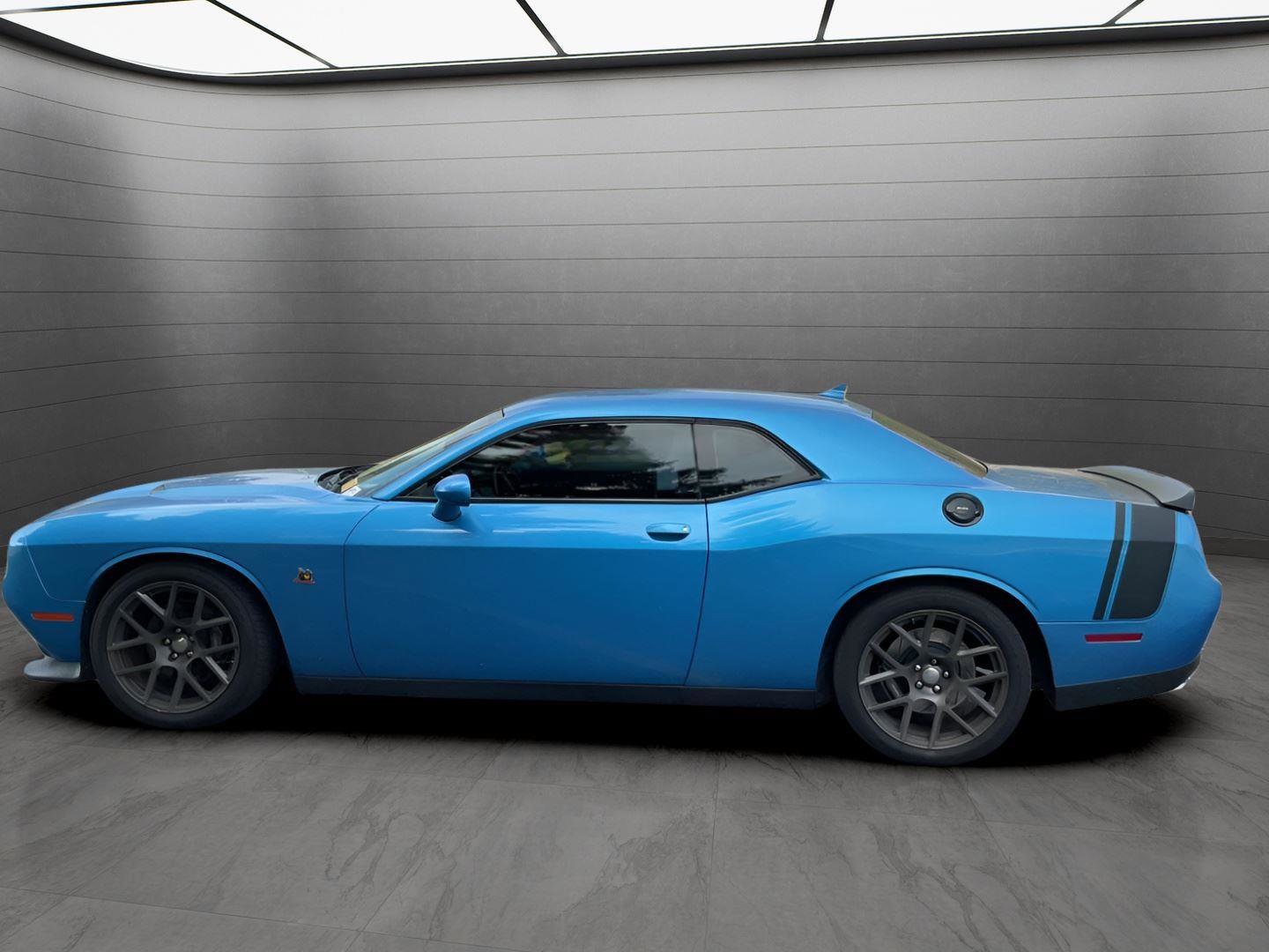 Used 2016 Dodge Challenger R/T Scat Pack image 3