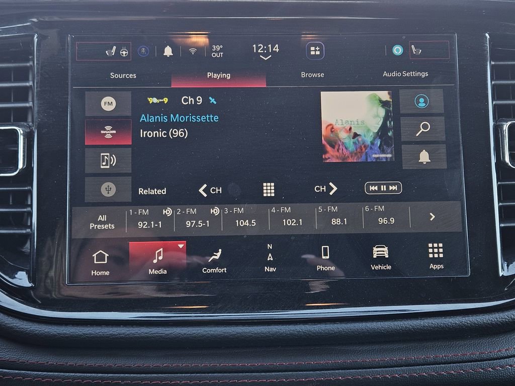 Used 2025 Dodge Durango GT image 13