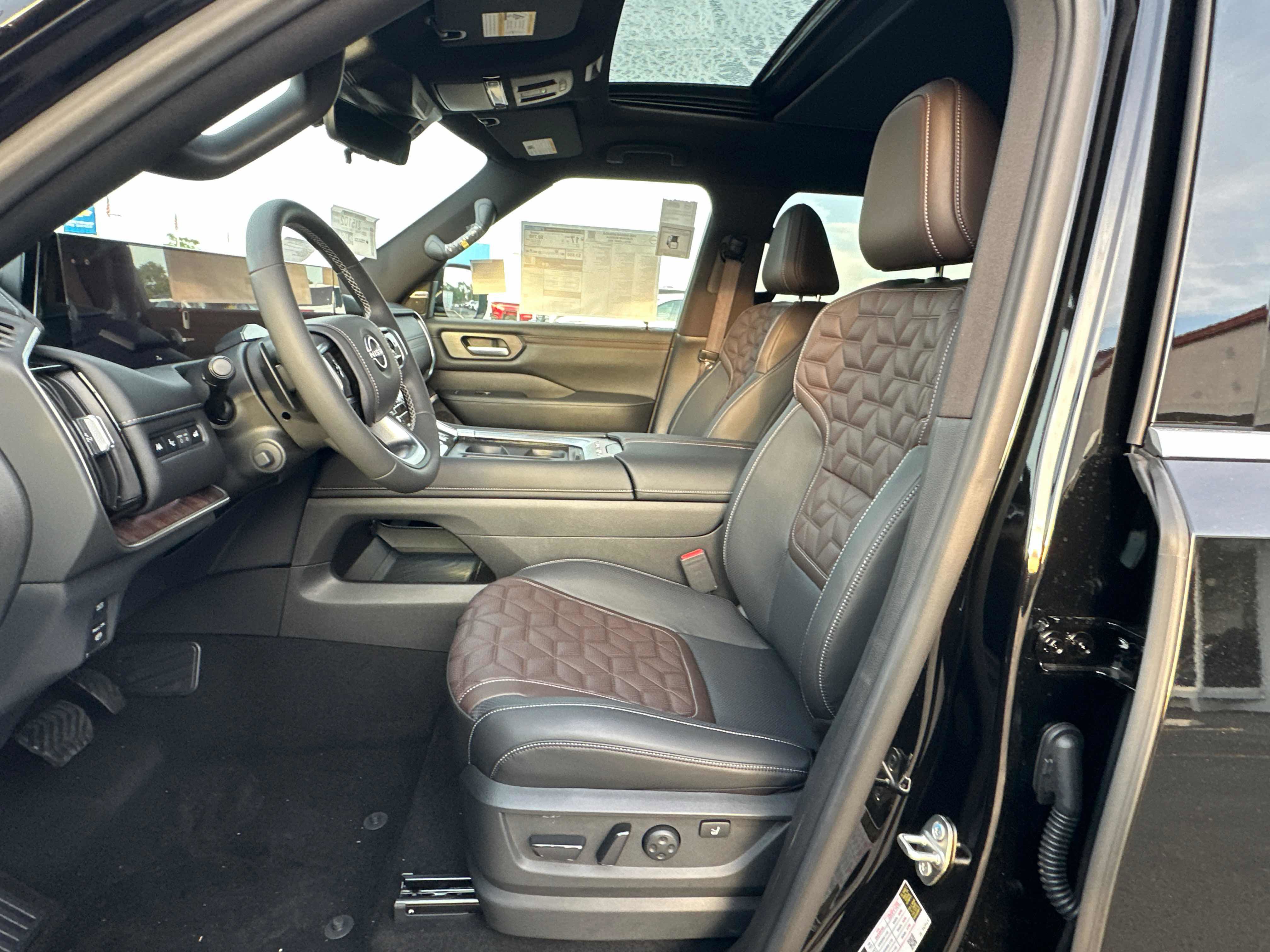 New 2026 Nissan Armada Platinum Reserve w/ Convenience Package image 24