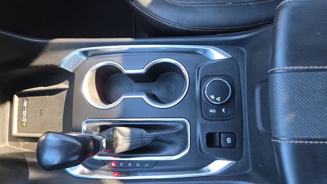 Used 2021 Chevrolet Traverse Premier image 33