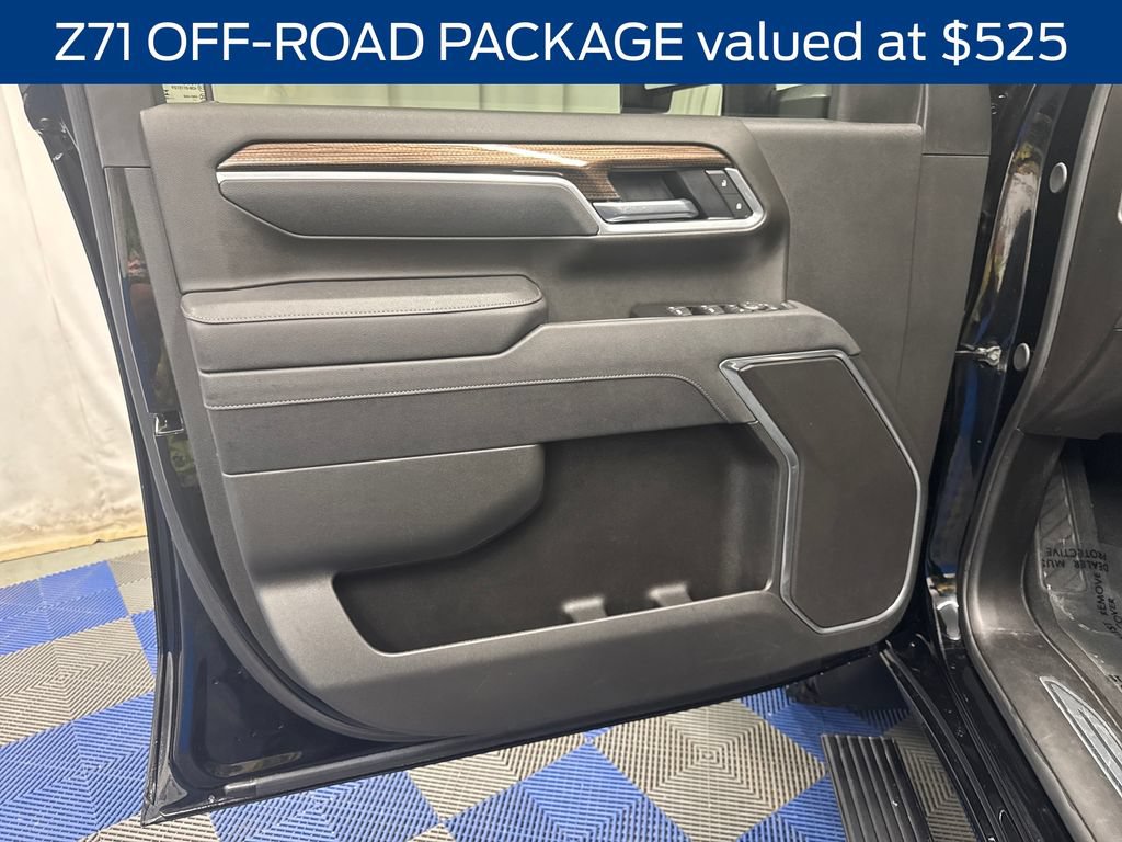 Used 2025 Chevrolet Silverado 2500 LT w/ Trail Boss Package AWD/4WD image 15
