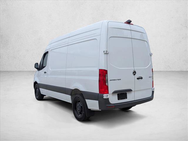 Used 2025 Mercedes-Benz Sprinter 2500 image 8