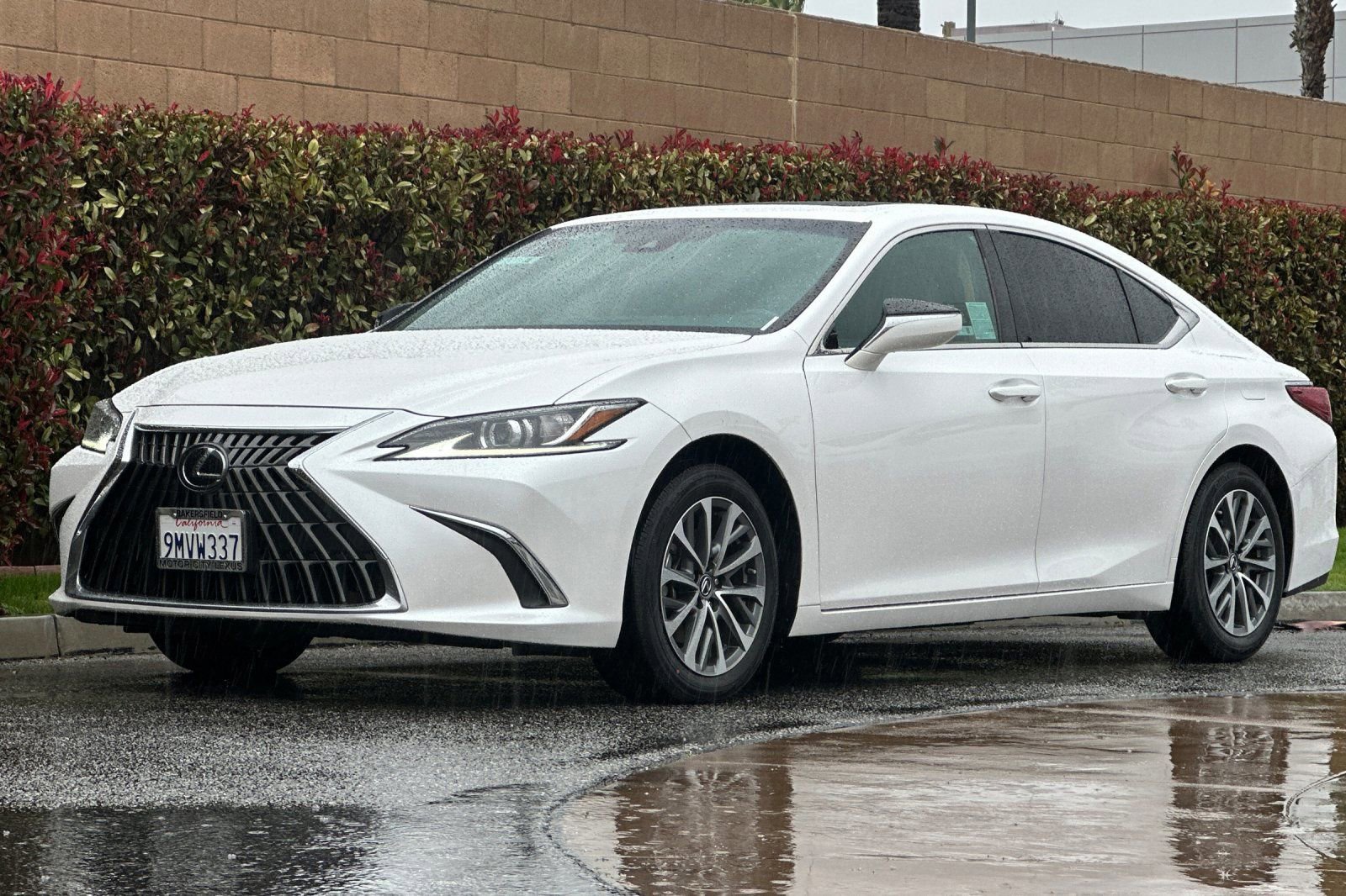 Certified 2024 Lexus ES 350 image 8