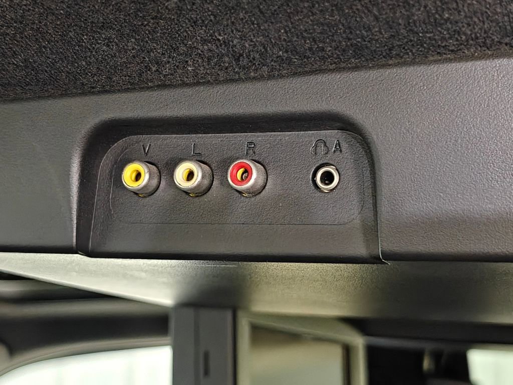 Used 2010 Ford Expedition Limited image 13