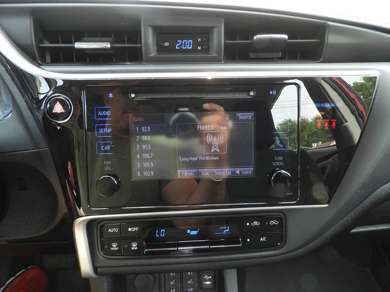 Used 2019 Toyota Corolla L FWD image 34