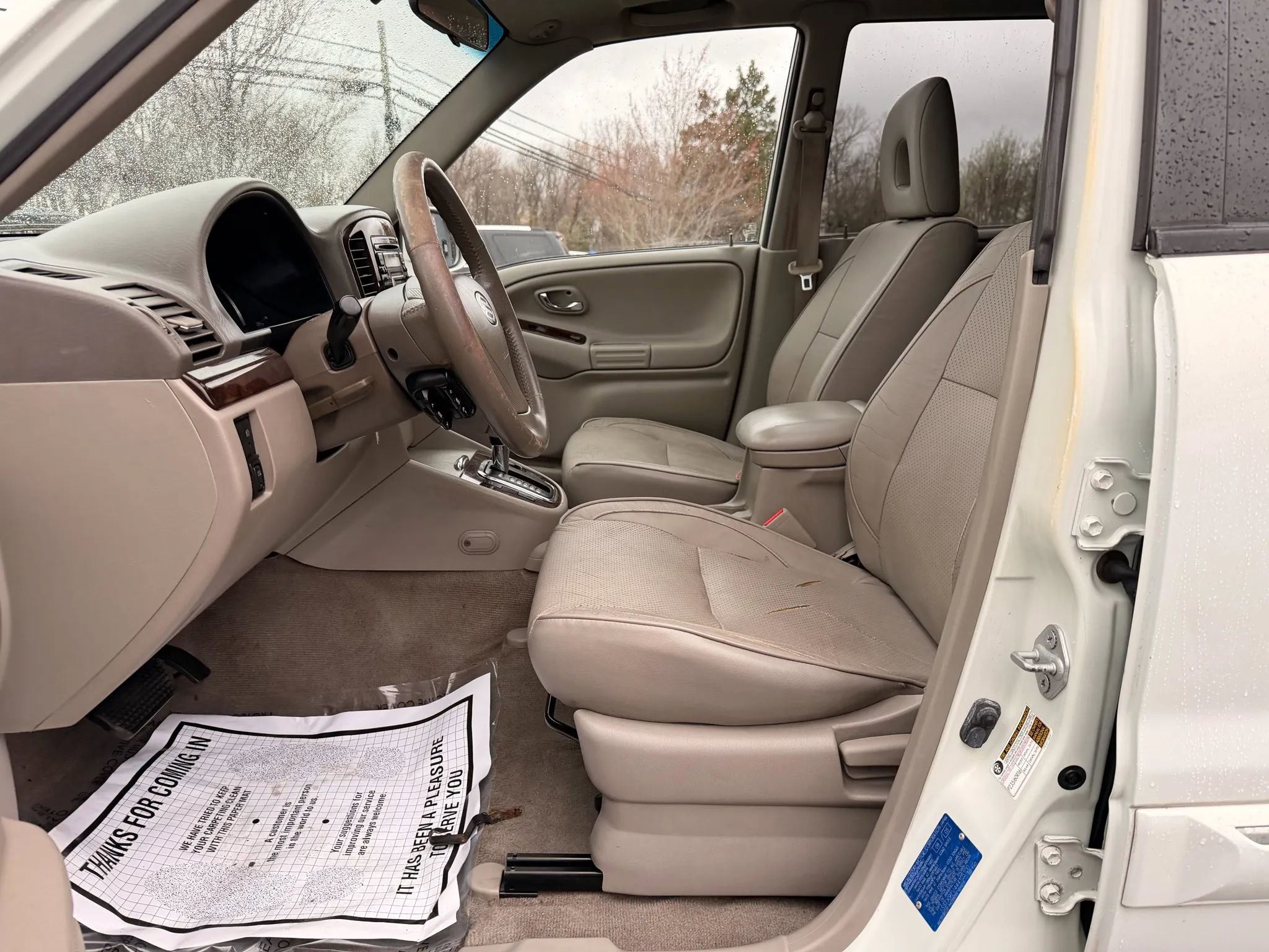 Used 2004 Suzuki XL7 LX image 11