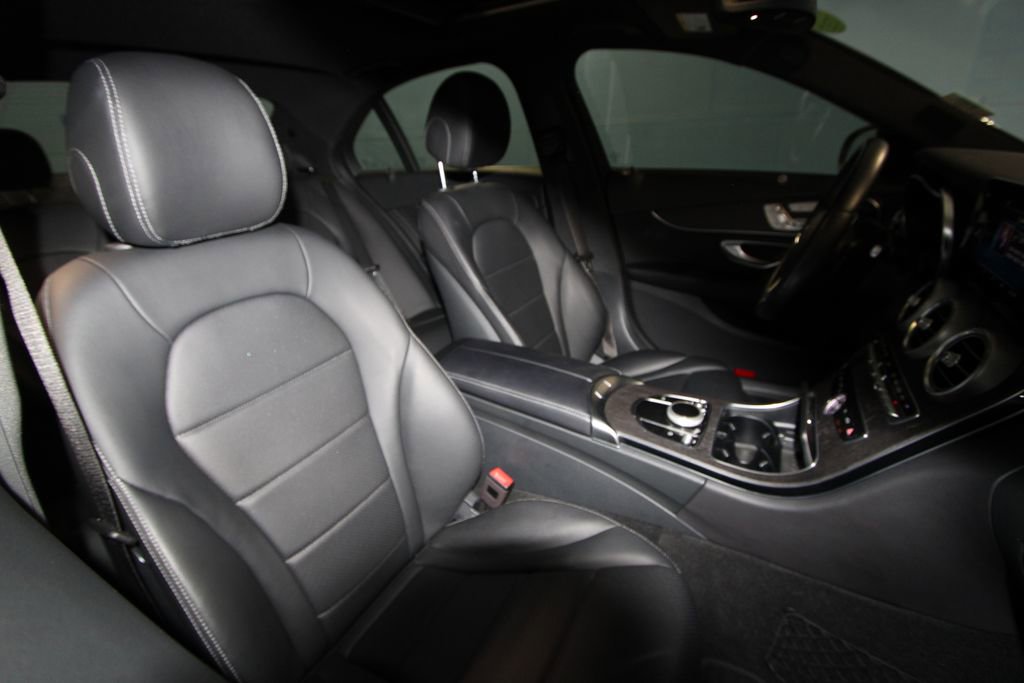 Used 2020 Mercedes-Benz C 300 4MATIC Sedan image 27