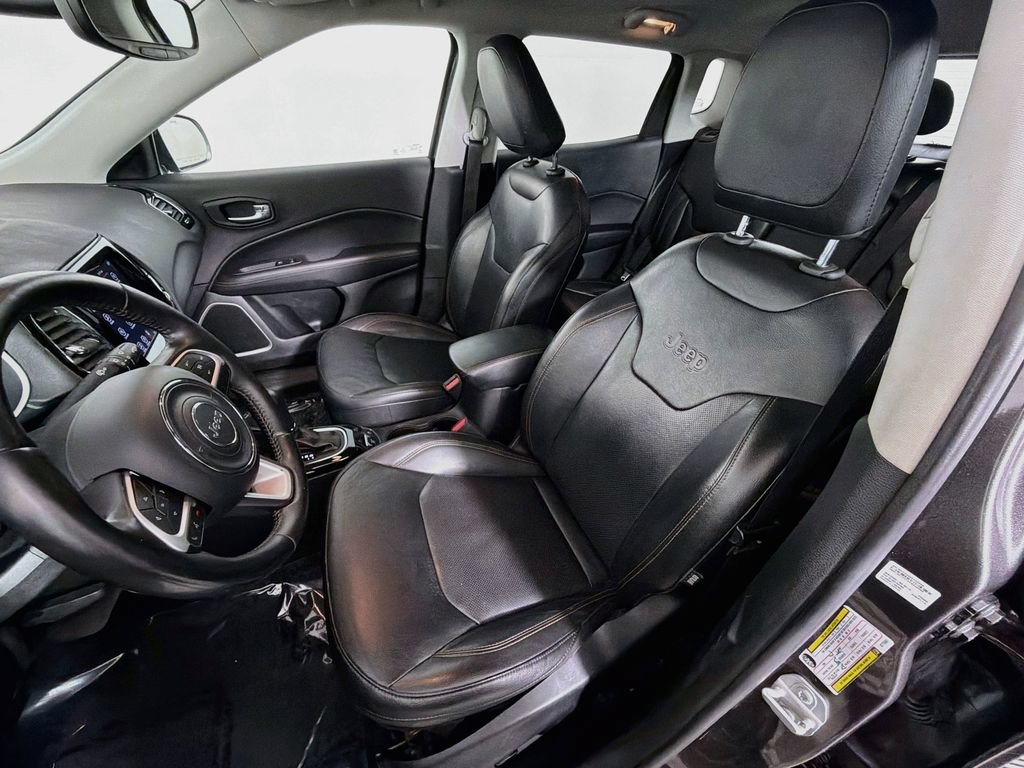 Used 2019 Jeep Compass Limited AWD/4WD image 17