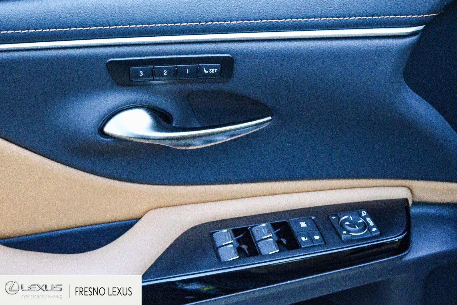 New 2025 Lexus ES 350 w/ Premium Package image 24