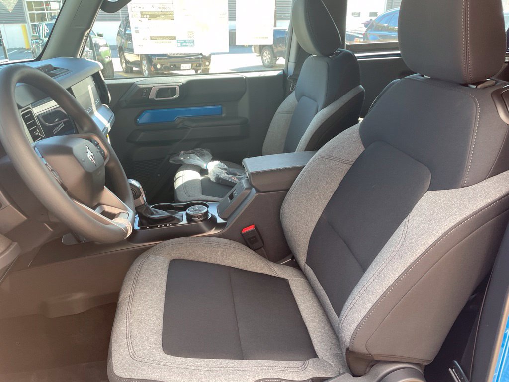 New 2026 Ford Bronco 2-Door AWD/4WD image 12