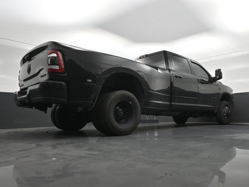 Used 2024 RAM 3500 Big Horn w/ Night Edition AWD/4WD image 27