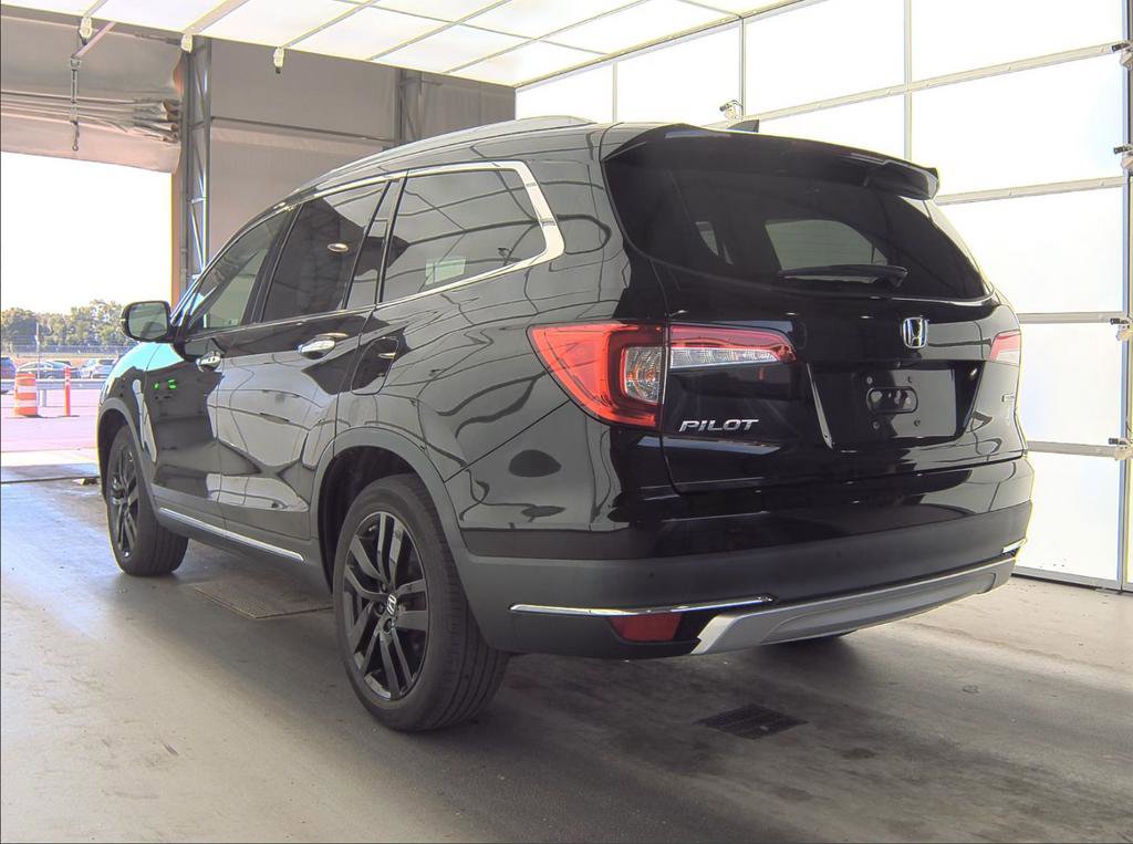 Used 2021 Honda Pilot Touring image 4