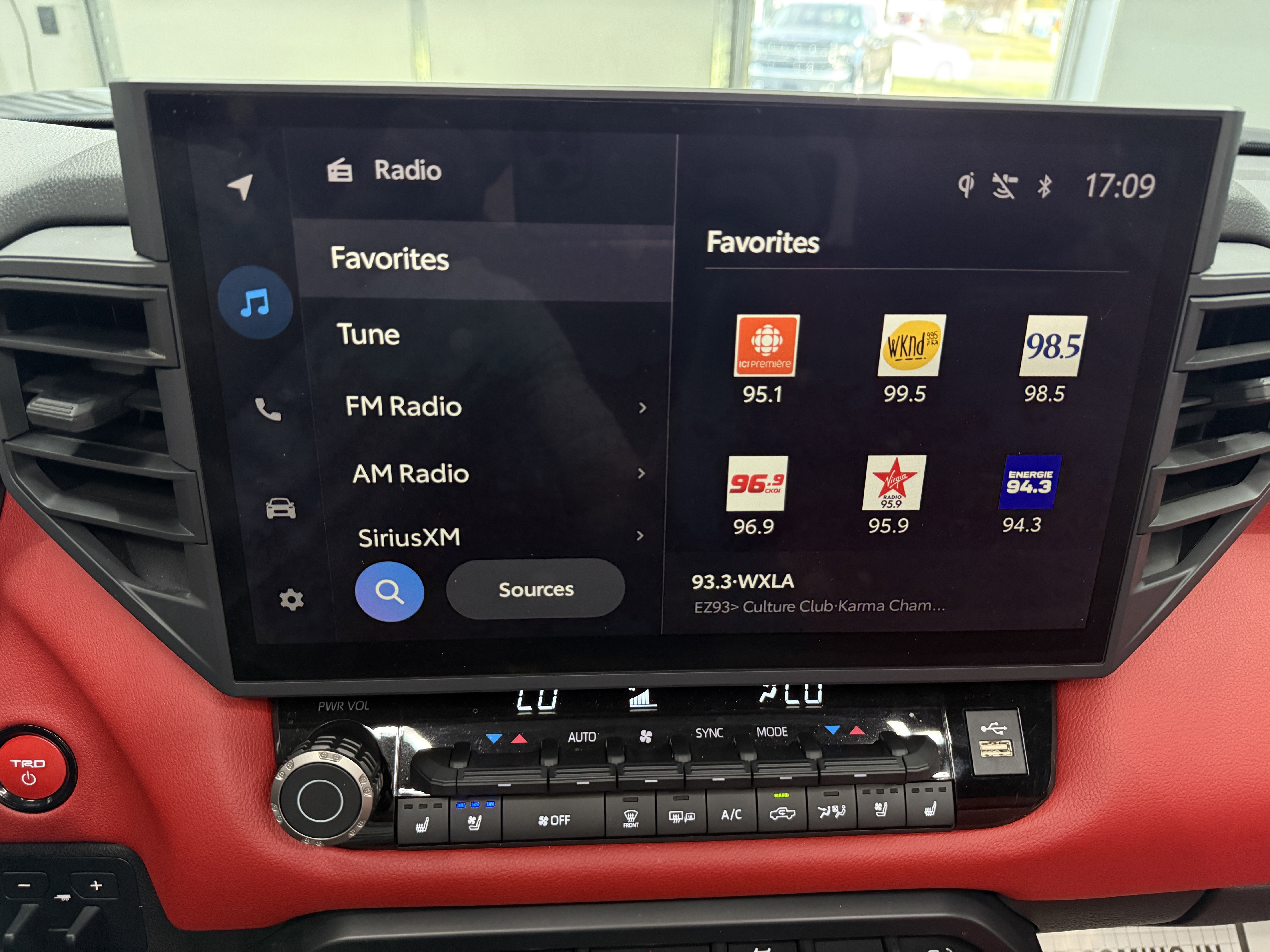 Used 2025 Toyota Tundra TRD Pro image 18