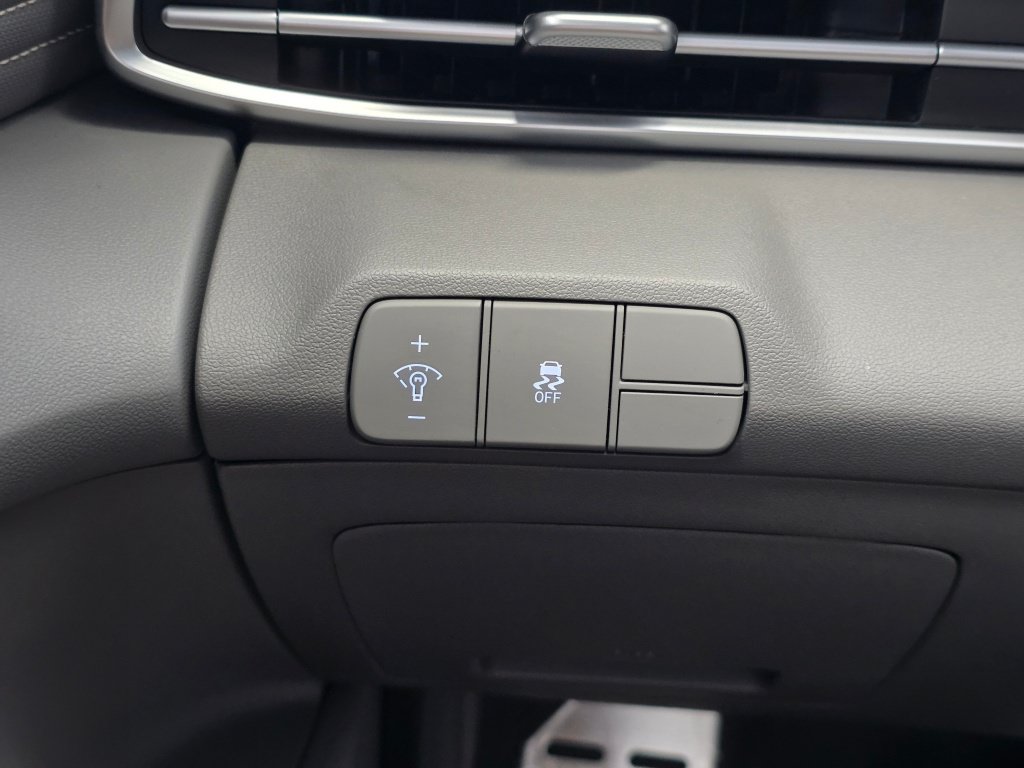 New 2026 Hyundai Elantra SEL Sport Premium FWD image 25