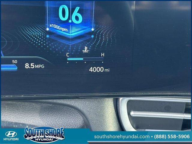 Certified 2025 Hyundai Elantra Limited w/ Cargo Package FWD image 30