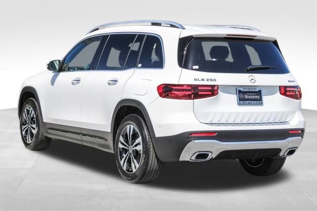 New 2025 Mercedes-Benz GLB 250 4MATIC image 6