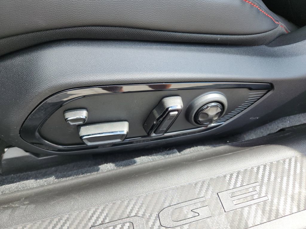 New 2026 Dodge Charger R/T Scat Pack image 19