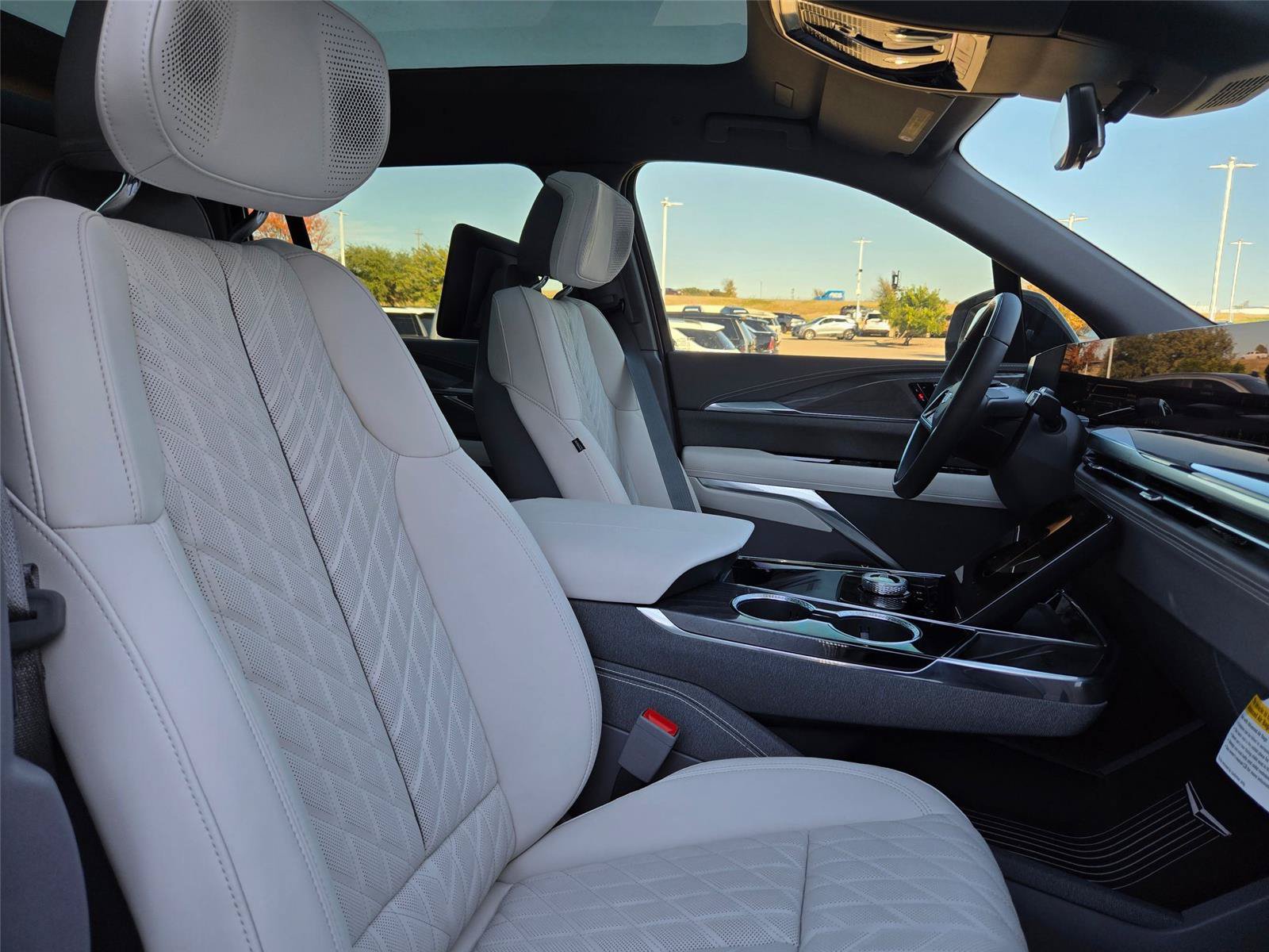 New 2026 Cadillac Escalade IQL Luxury AWD/4WD image 28