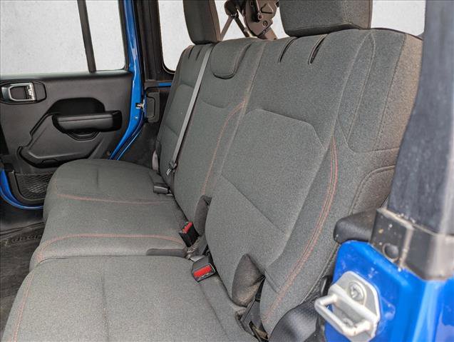Used 2024 Jeep Wrangler Unlimited Rubicon w/ Capability Package image 24