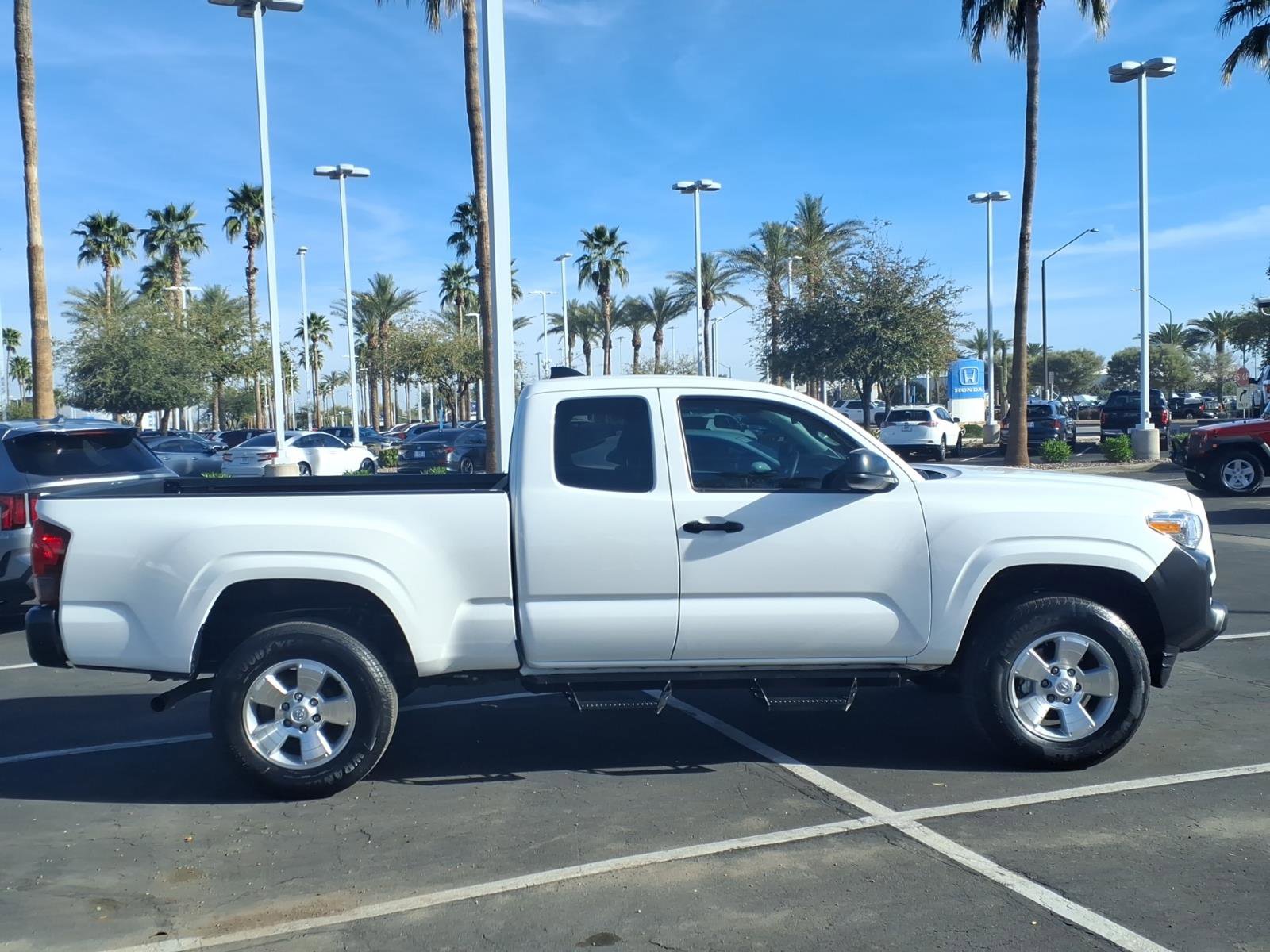 Certified 2023 Toyota Tacoma SR image 3