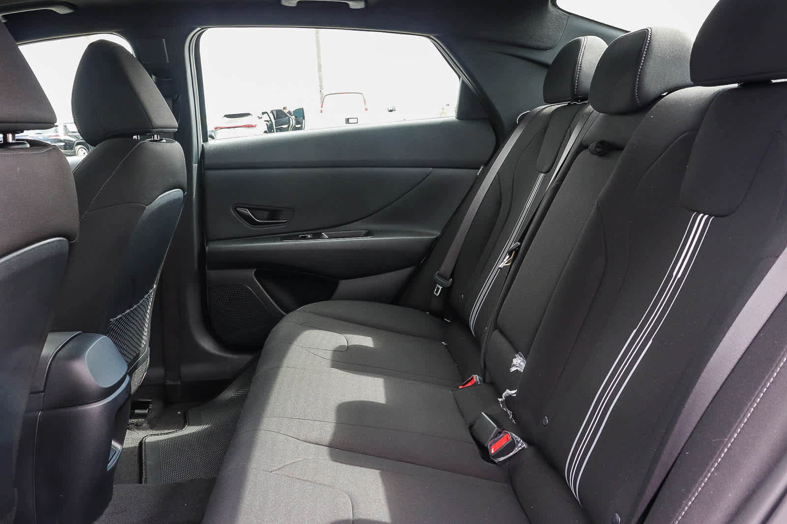 New 2026 Hyundai Elantra SEL Sport FWD image 22