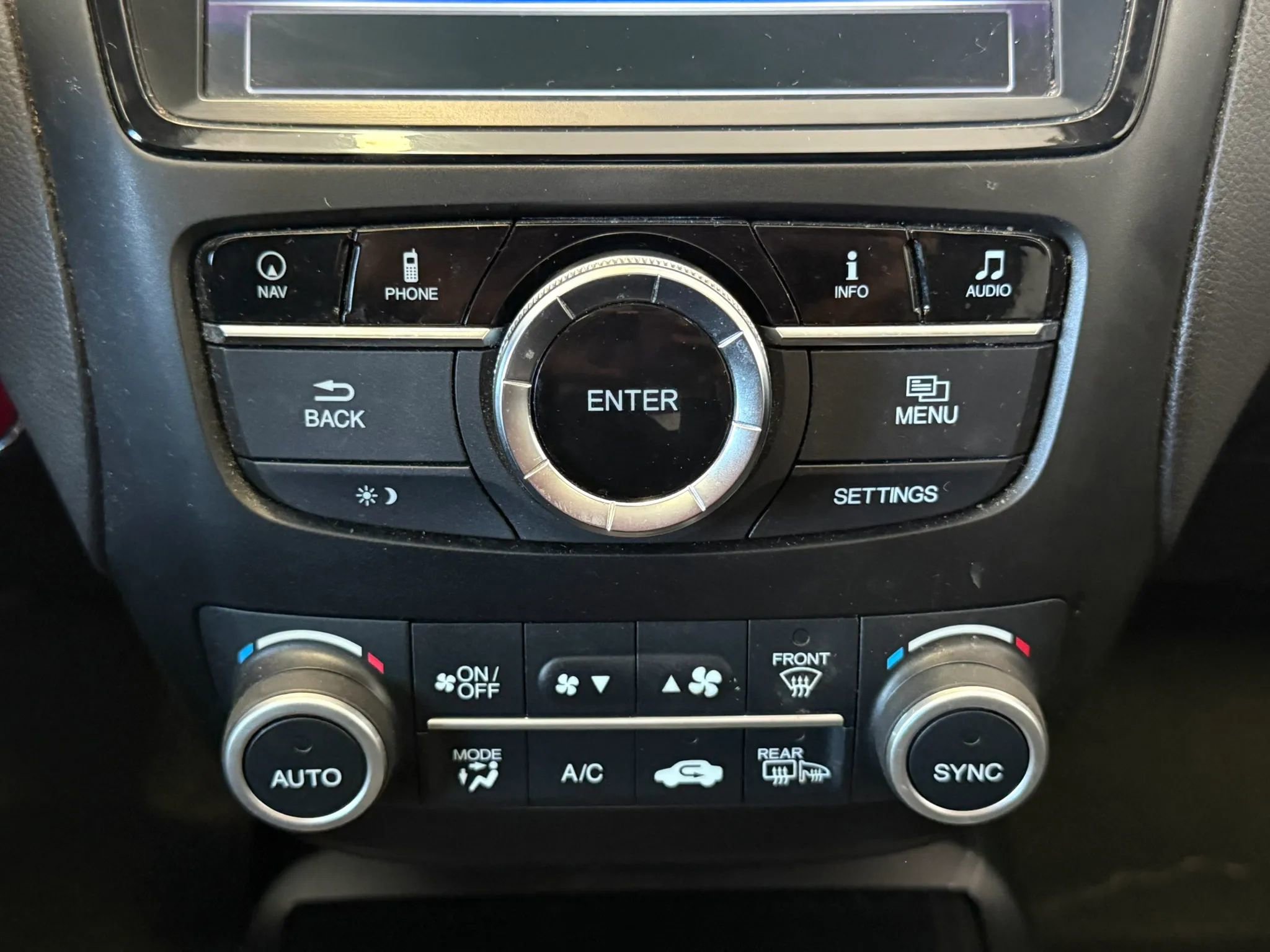 Used 2018 Acura RDX AWD w/ Technology Package image 18