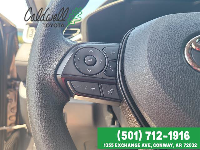 Used 2019 Toyota RAV4 XLE FWD image 13