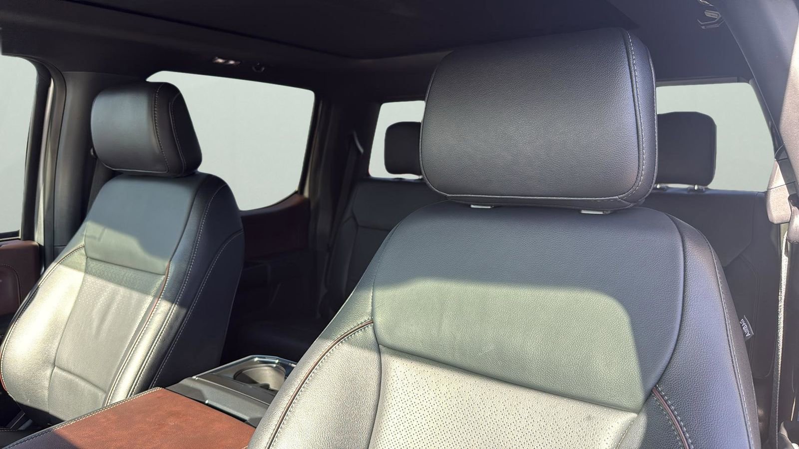 Used 2022 Ford F150 Lariat w/ Equipment Group 502A High image 10