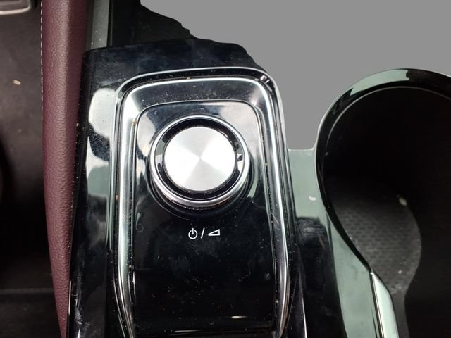 Used 2024 Buick Envision Sport Touring AWD/4WD image 23