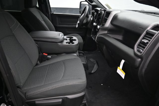 New 2026 RAM 2500 Tradesman AWD/4WD image 13