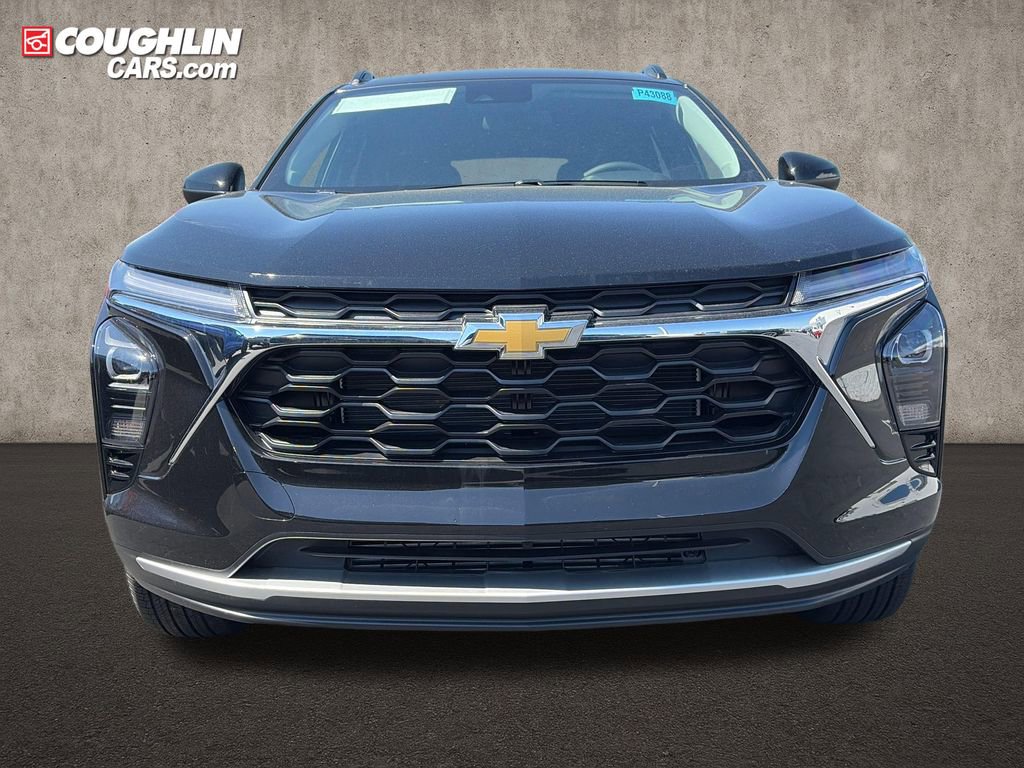 New 2026 Chevrolet Trax LT w/ Driver Confidence Package FWD image 9