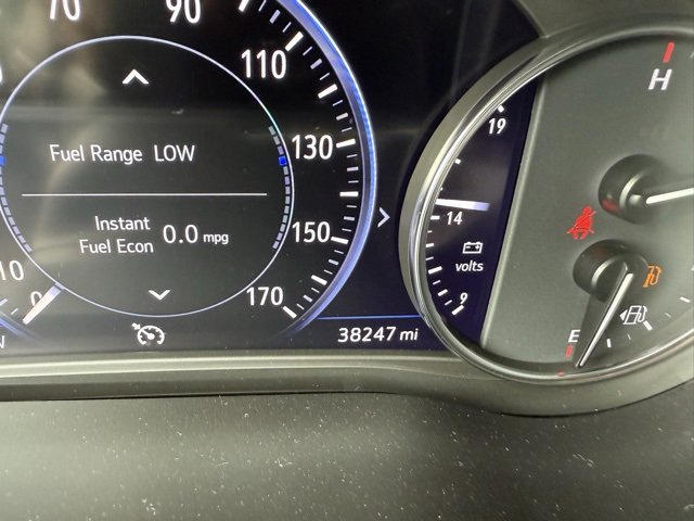 Used 2023 Buick Enclave Premium w/ Experience Buick Package image 16